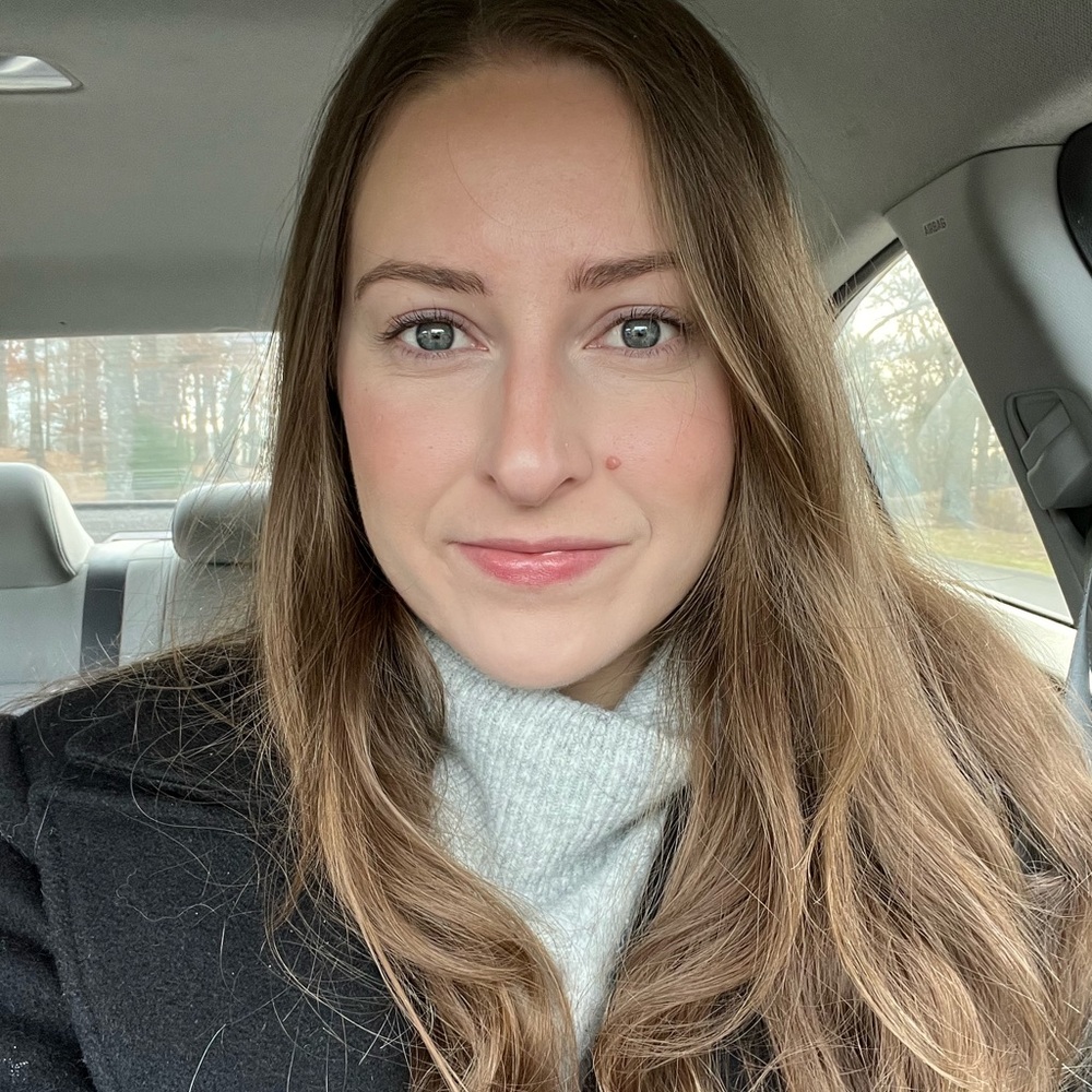 Meet your Posher, Kelli